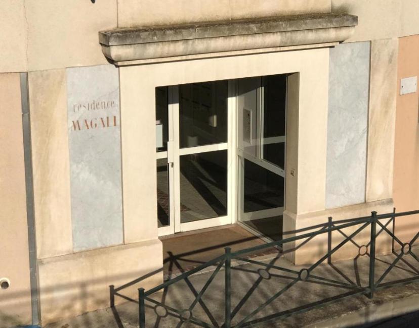 Studio Magali 塔拉斯孔 外观 照片
